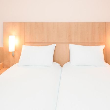 Готель Ibis Esch Belval Екстер'єр фото