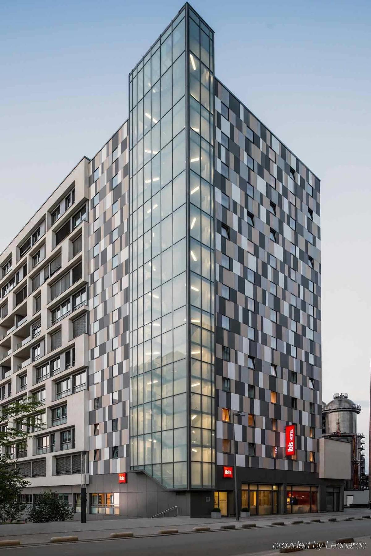 Готель Ibis Esch Belval Екстер'єр фото